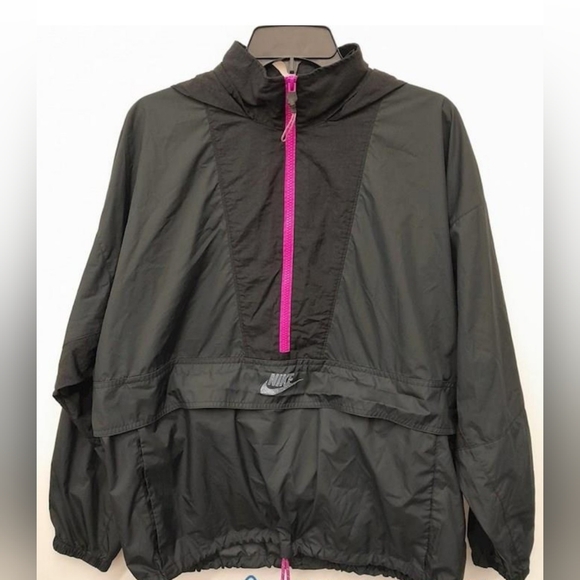 Nike Sportswear Icon Clash Packable Lightweight Jacket women's L. EUC - Picture 2 of 15